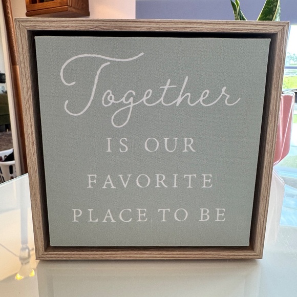 Goose Creek Strawberry Shortcake 3 Wick Candle & Box Sign Bundle - Picture 6 of 6